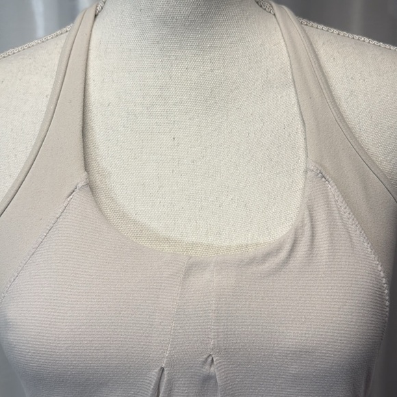 Lululemon Practice Freely Tank Dune Size 6 - Picture 9 of 13